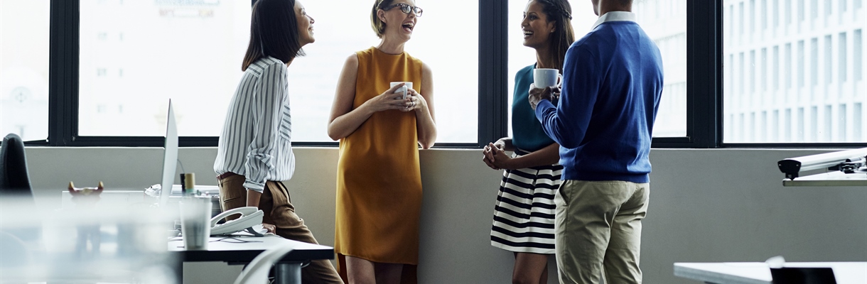 Zittend beroep? Kom van die stoel af!