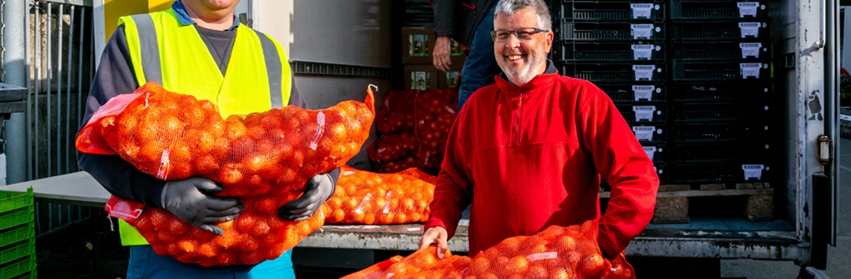 Steun de voedselbank met Samen Fitter