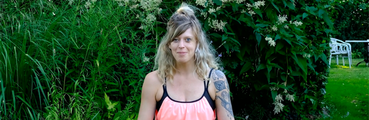 Manon die de ademhaling begeleid